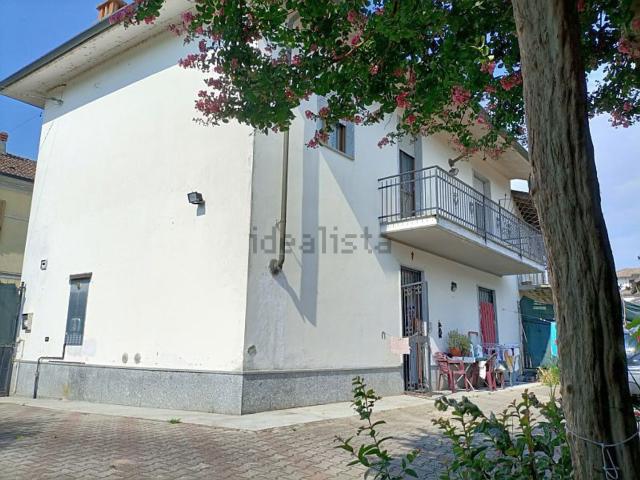 Appartamento in vendita di 110 m² in Corso Camillo Benso Cavour