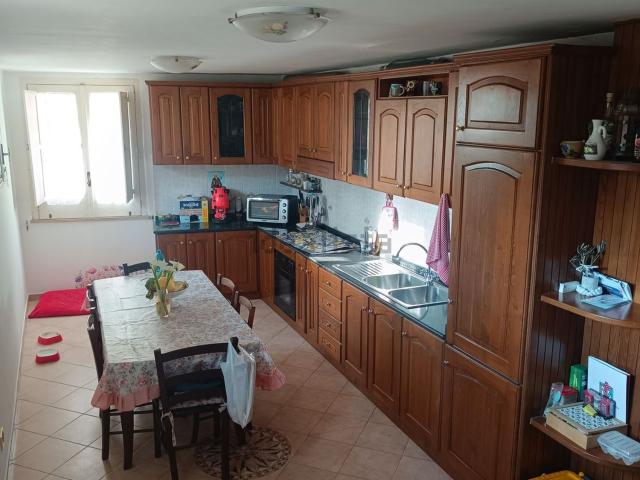 Appartamento in vendita di 110 m² in Corso CESARANO