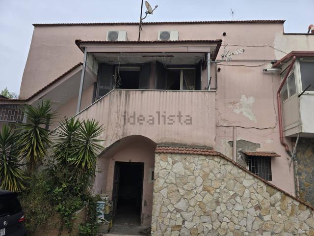 Appartamento in vendita di 110 m² in Corso D. Riccardi, 90