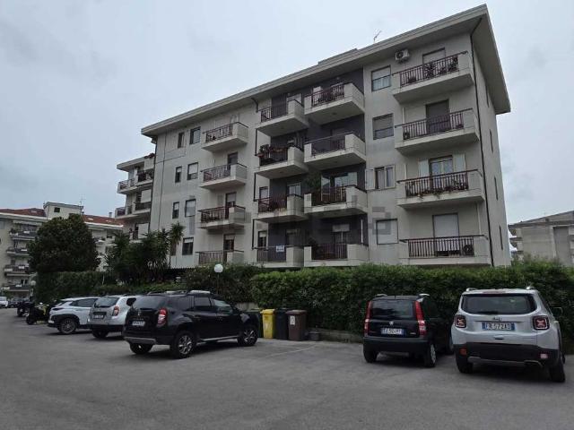 Appartamento in vendita di 110 m² in Corso Europa, 27