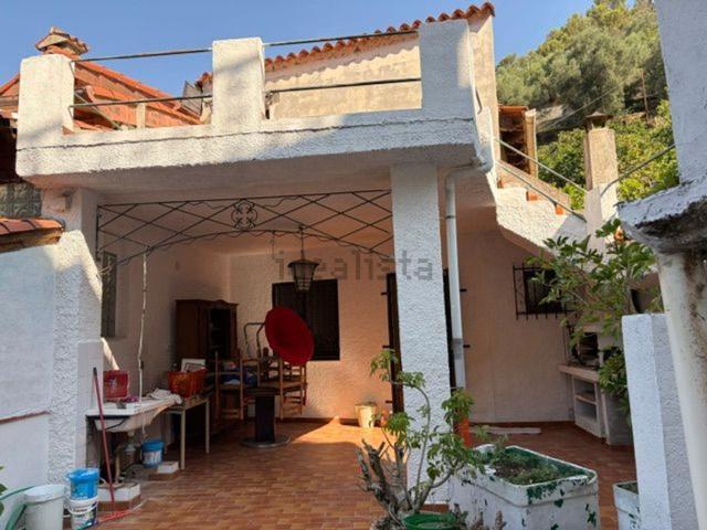 Appartamento in vendita di 110 m² in Frazione Verrandi