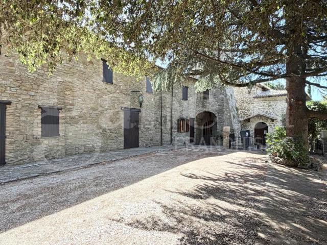 Appartamento in vendita di 110 m² in Località Paradiso, 40