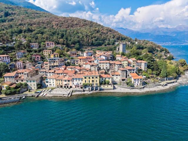 Appartamento in vendita di 110 m² in Località Rezzonico