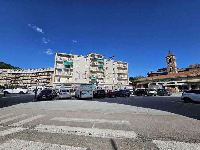 Appartamento in vendita di 110 m² in Piazza Cappuccini, 1