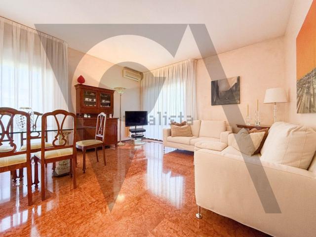 Appartamento in vendita di 110 m² in Piazza G. Marconi
