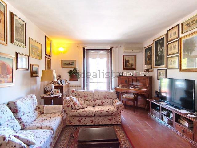 Appartamento in vendita di 110 m² in Piazza Emilio Landi