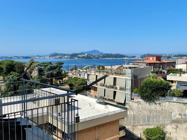 Appartamento in vendita di 110 m² in Piazza Francesco Capomazza