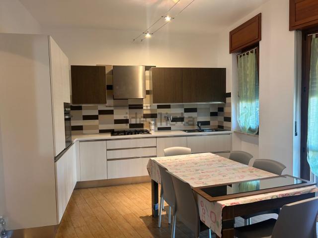 Appartamento in vendita di 110 m² in Piazza S.Alessandro, 14
