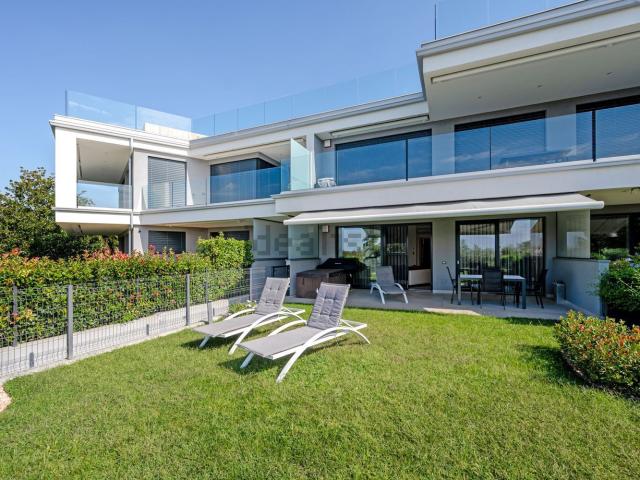 Appartamento in vendita di 110 m² in Strada delle Giare