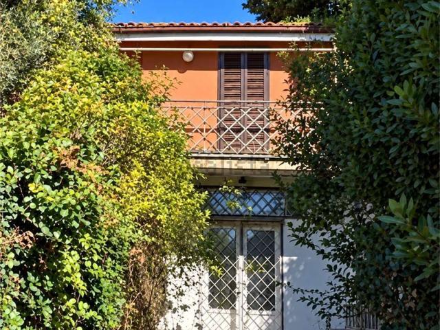 Appartamento in vendita di 110 m² in Strada di Serrale, 14