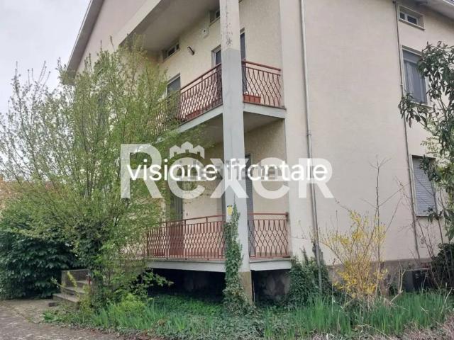 Appartamento in vendita di 110 m² in Strada Pilastrello
