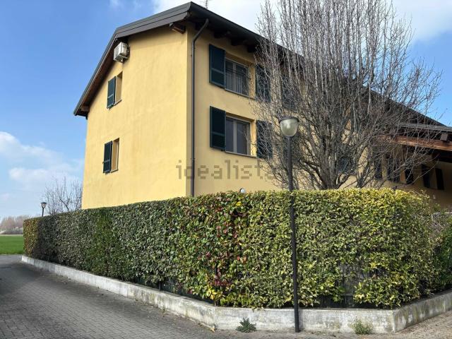 Appartamento in vendita di 110 m² in Strada Principale di Beneceto, 25