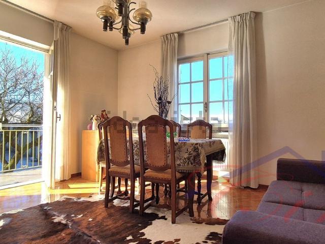 Appartamento in vendita di 110 m² in Strada Provinciale 52