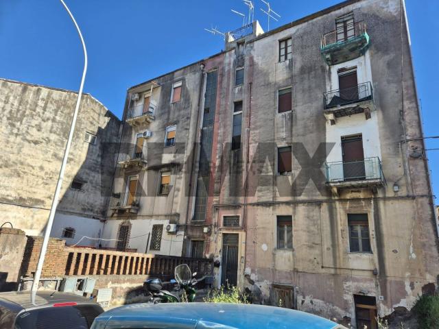 Appartamento in vendita di 111 m² in Via Santa Maria della Catena, 141