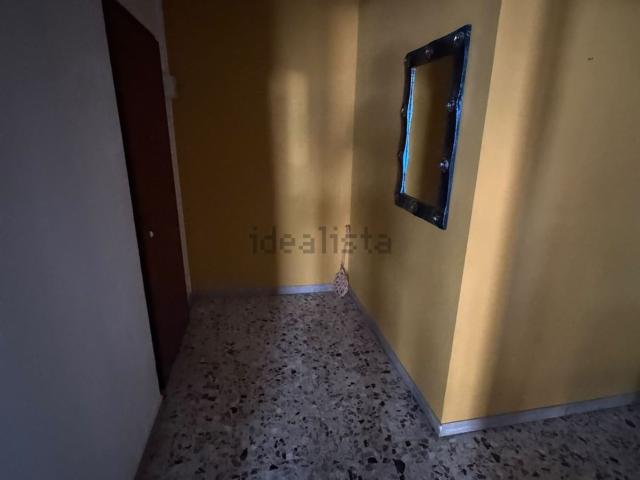 Appartamento in vendita di 111 m² in Via Corinaldo
