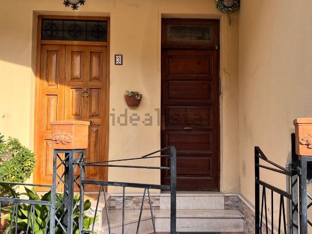 Appartamento in vendita di 111 m² in Via croce larderia inferiore
