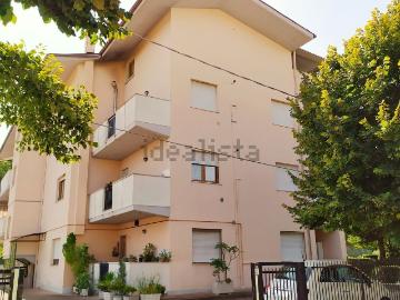 Appartamento in vendita di 111 m² in Via A. de Gasperi, 17