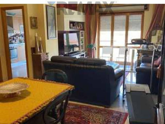Appartamento in vendita di 111 m² in Via Benedetto Caputo