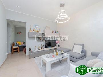 Appartamento in vendita di 111 m² in Via Broni, 12