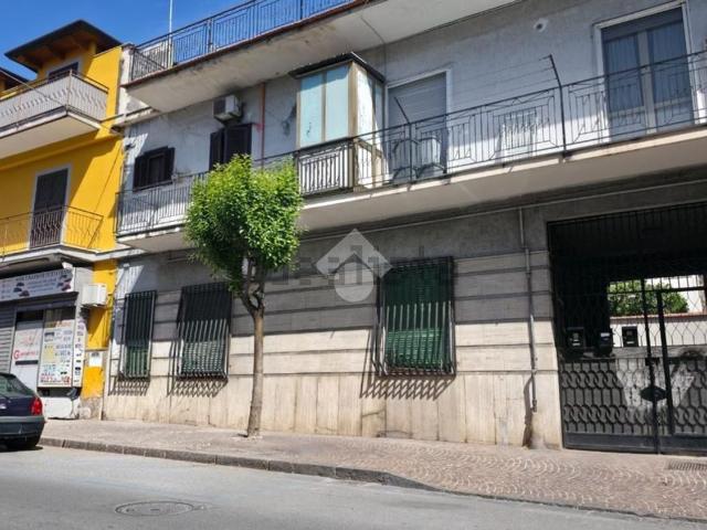 Appartamento in vendita di 111 m² in Via Giuseppe Mazzini, 5