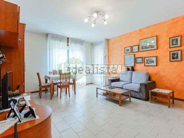 Appartamento in vendita di 111 m² in Via Giovanni XXIII, 42