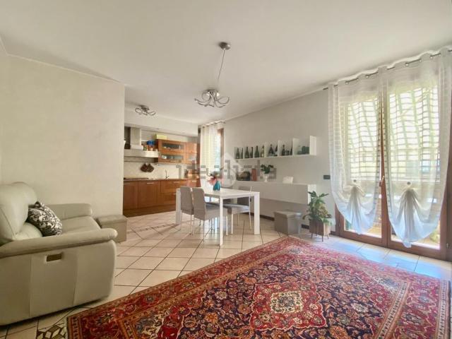Appartamento in vendita di 111 m² in Via del Centenario di San Fidenzio, 15