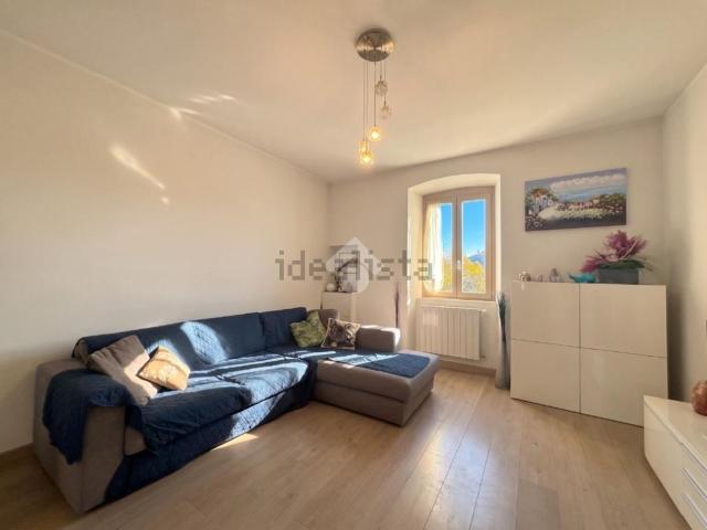 Appartamento in vendita di 111 m² in Via E. Brasca, 80