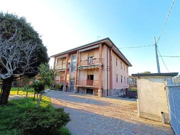 Appartamento in vendita di 111 m² in Via Francesco Cilea, 5