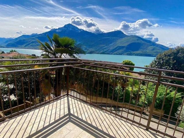 Appartamento in vendita di 111 m² in Via Oliva