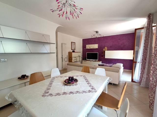 Appartamento in vendita di 111 m² in Via Lombardia