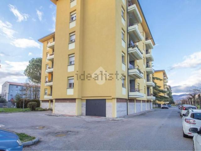Appartamento in vendita di 111 m² in Via Lama, 65