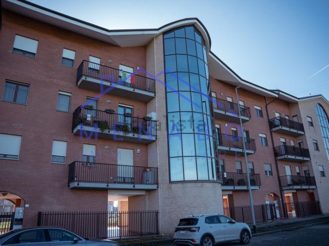 Appartamento in vendita di 111 m² in Via Saragat, 4