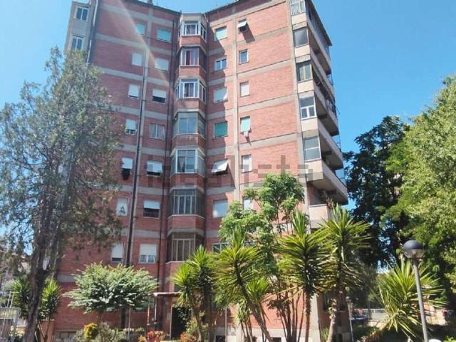Appartamento in vendita di 111 m² in Via Senigallia