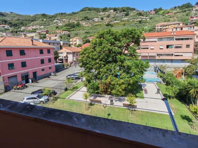 Appartamento in vendita di 111 m² in Via Parma, 403