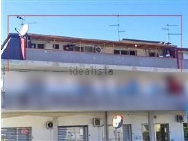 Appartamento in vendita di 111 m² in Via Pietro Nenni, 138