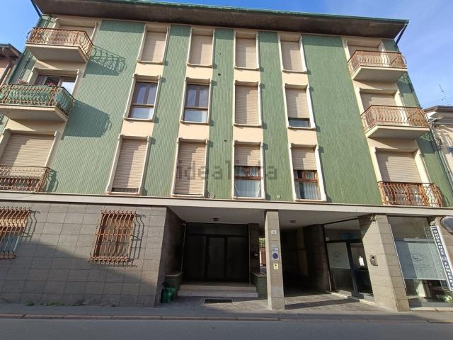 Appartamento in vendita di 111 m² in Via Tellarini, 88