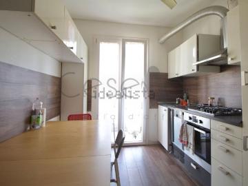Appartamento in vendita di 111 m² in Via XXV Aprile, 126