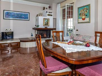 Appartamento in vendita di 111 m² in Viale 13 Giugno