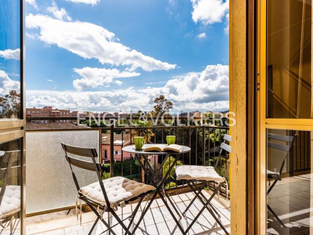 Appartamento in vendita di 111 m² in Viale Tica, 15