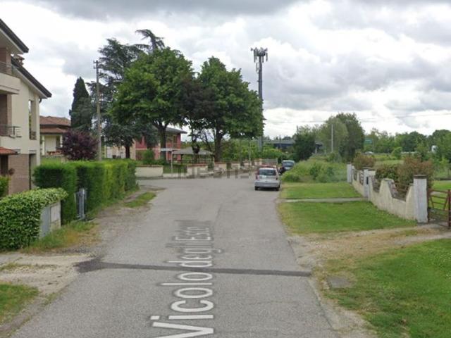 Appartamento in vendita di 111 m² in Vicolo degli Estensi