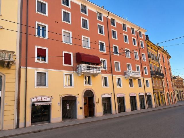 Appartamento in vendita di 111 m² in Corso Canalchiaro, 180