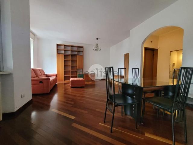 Appartamento in vendita di 111 m² in Piazza San Lorenzo, 53