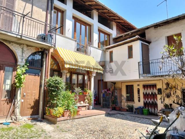 Appartamento in vendita di 111 m² in Piazza Parrocchiale, 15