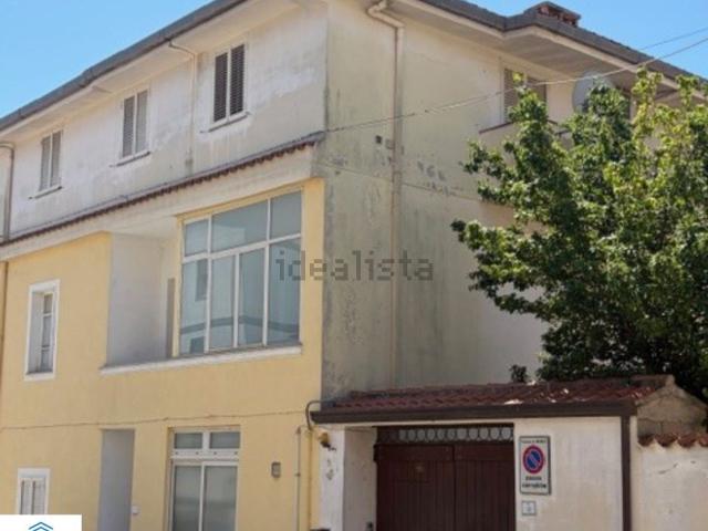 Appartamento in vendita di 112 m² in Via Calabria, 10