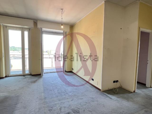 Appartamento in vendita di 112 m² in Via Carducci, 8