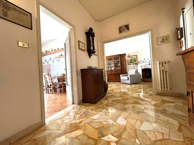 Appartamento in vendita di 112 m² in Via Carlo Burci