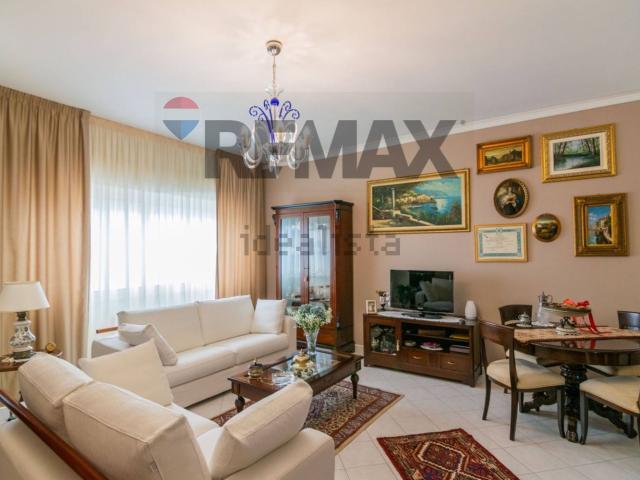 Appartamento in vendita di 112 m² in Via Carlo Gemmellaro, 12