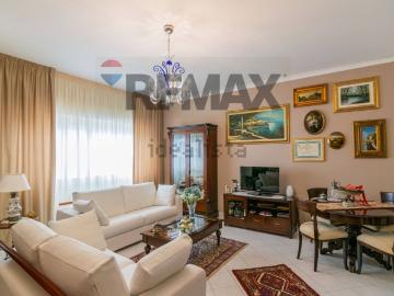 Appartamento in vendita di 112 m² in Via Carlo Gemmellaro, 12