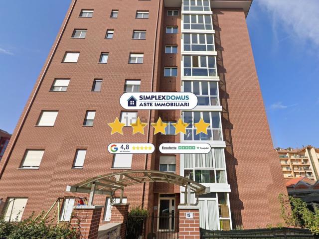 Appartamento in vendita di 112 m² in Via Cesare Battisti