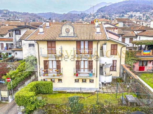 Appartamento in vendita di 112 m² in Via A. Ongetta, 10